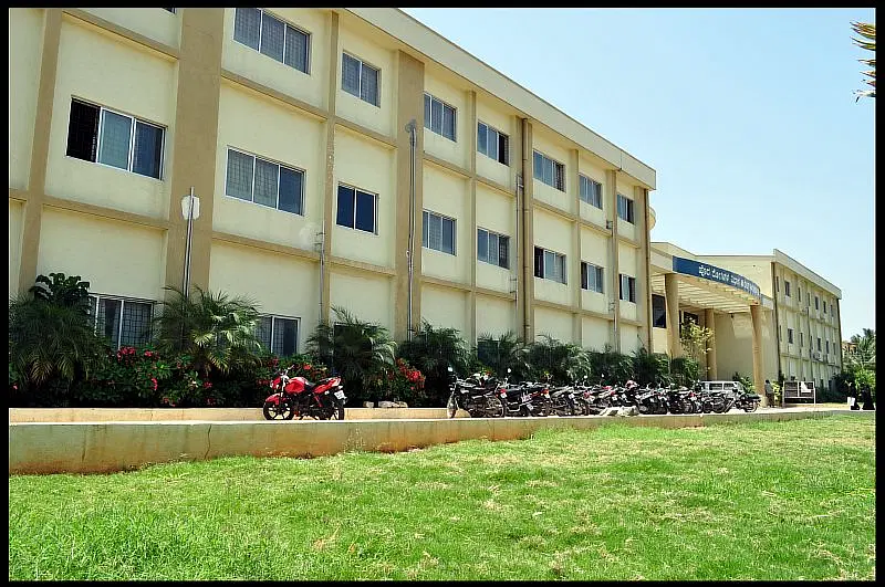 Dr. B.R. Ambedkar Medical College Campus